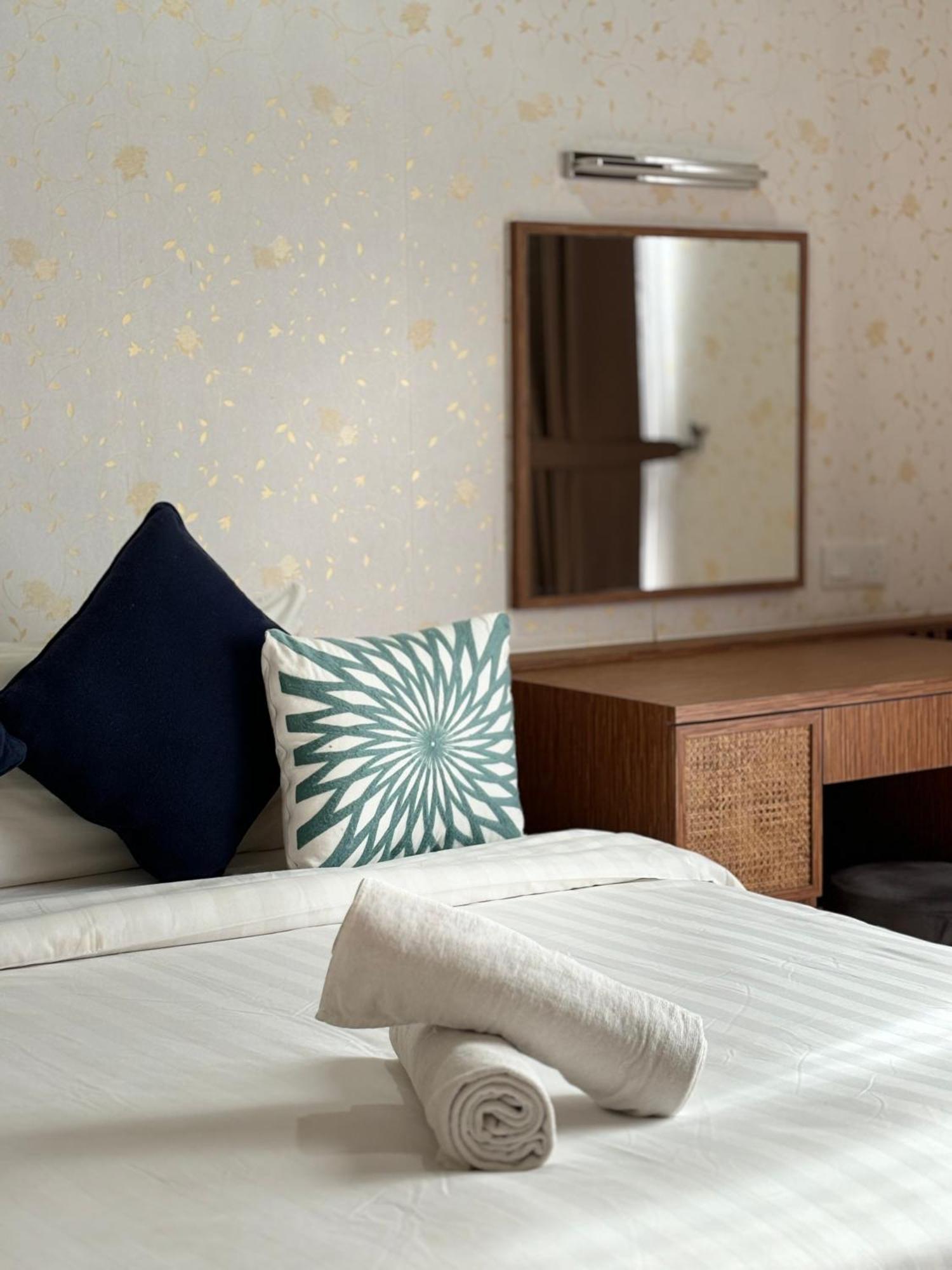 2Br Premium Suites Troika Kota Bharu By Aghome Exterior foto